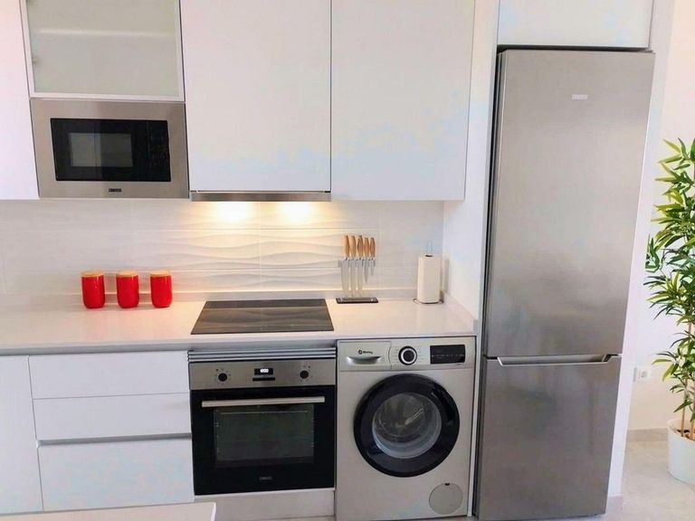 Property thumbnail 6