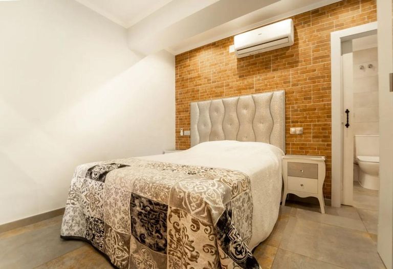 Property thumbnail 13