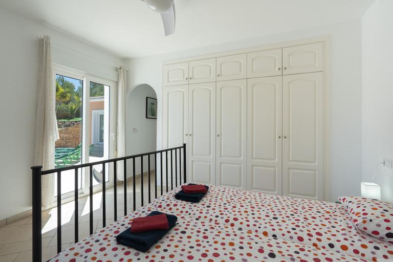 Property thumbnail 12