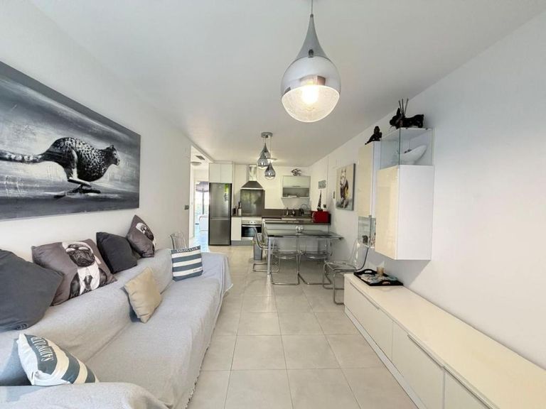 Property thumbnail 9