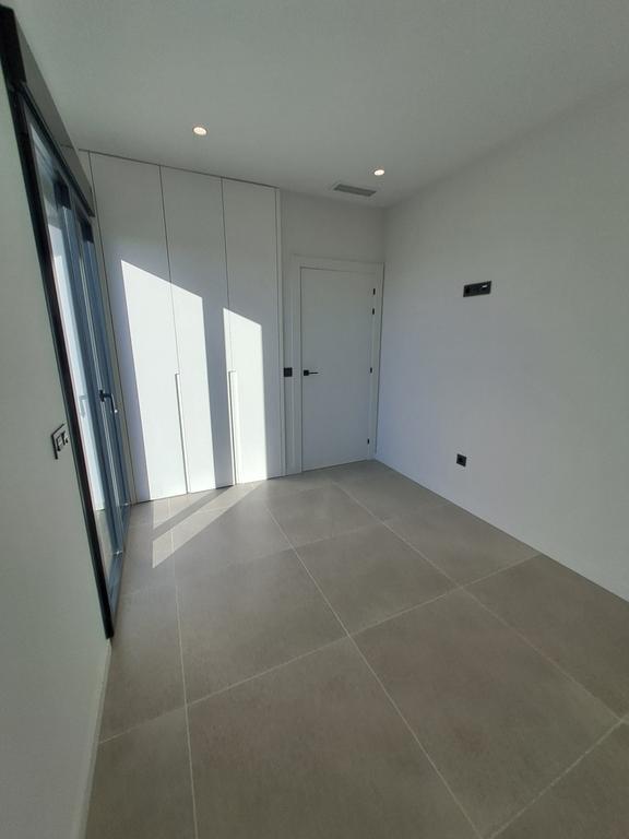 Property thumbnail 22