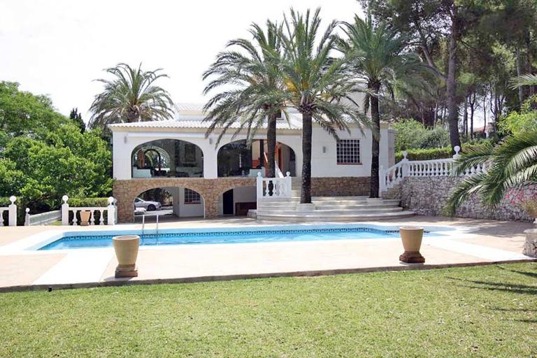 Property thumbnail 2