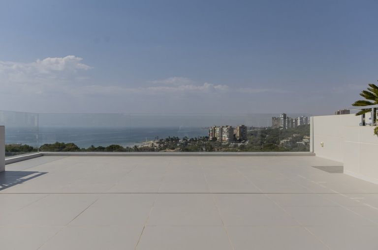 Property thumbnail 11