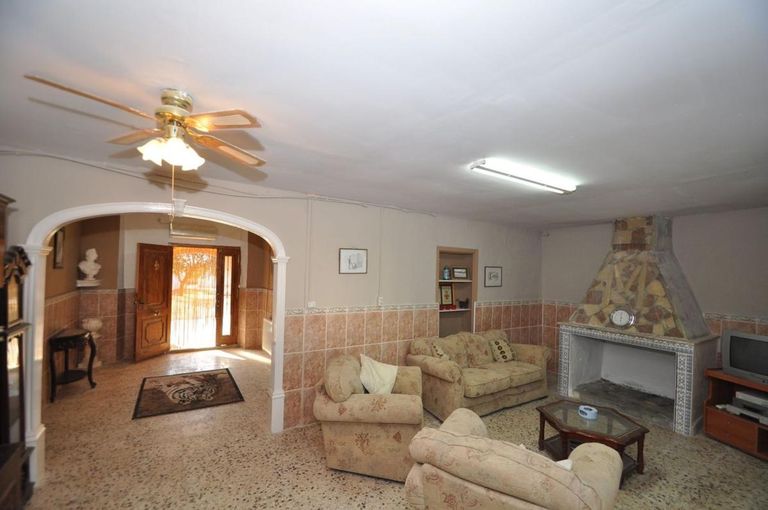 Property thumbnail 23