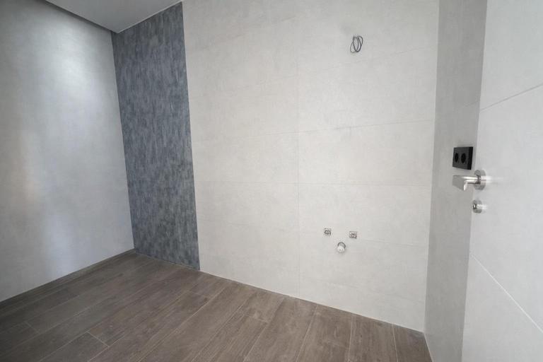 Property thumbnail 16