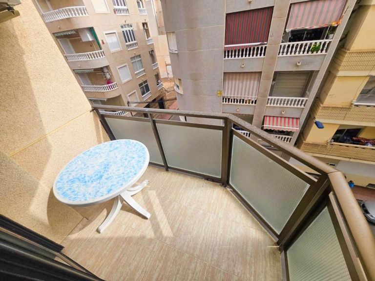 Property thumbnail 4