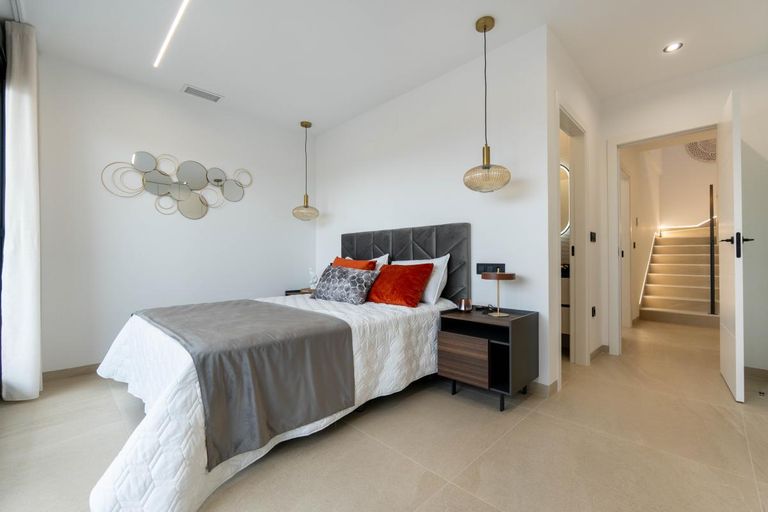Property thumbnail 26