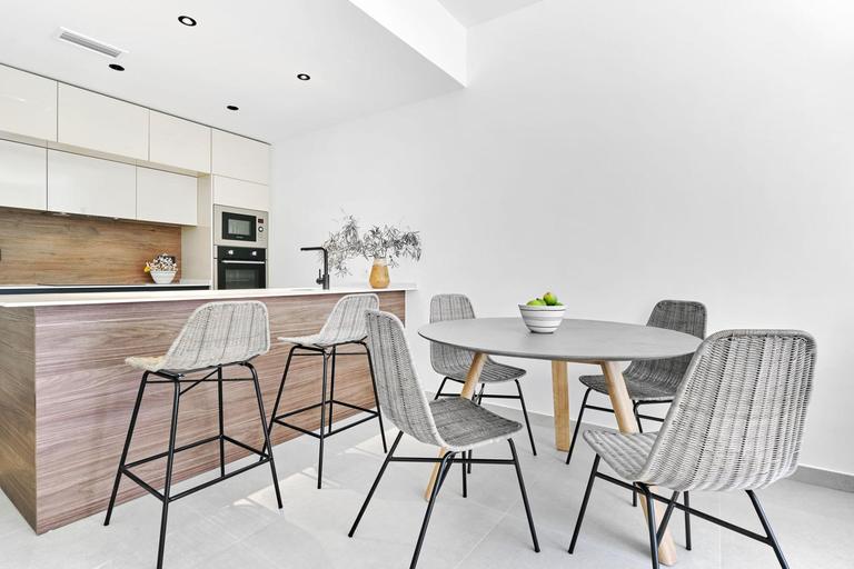 Property thumbnail 8