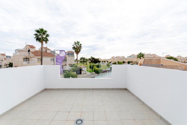 Property thumbnail 28