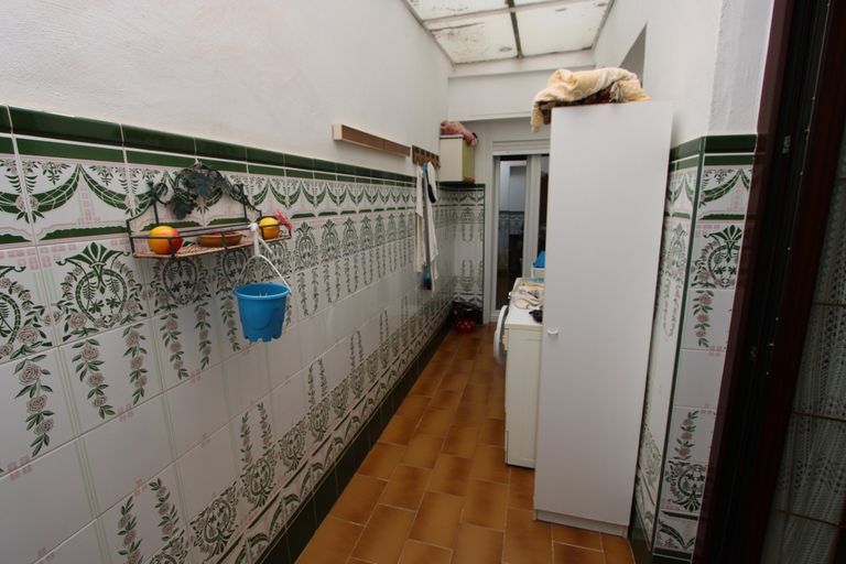 Property thumbnail 35