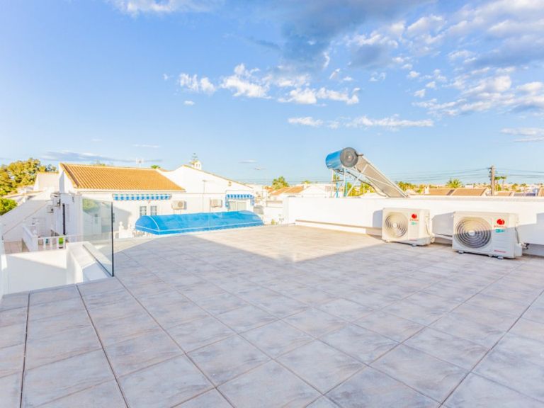 Property thumbnail 12