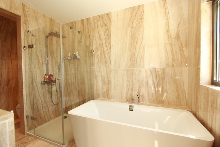 Property thumbnail 33