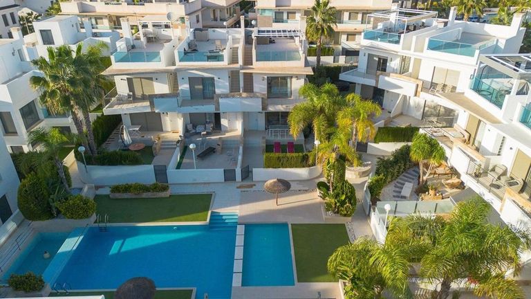 Property thumbnail 6