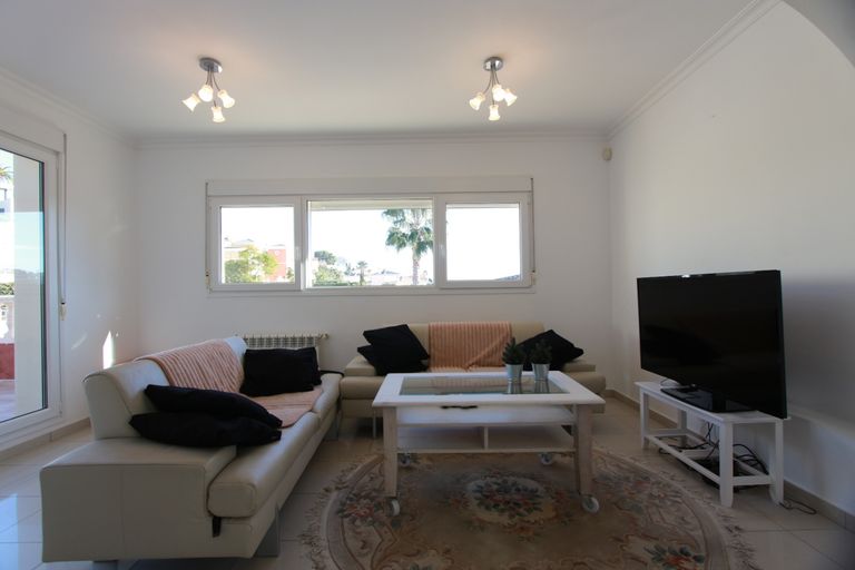 Property thumbnail 6