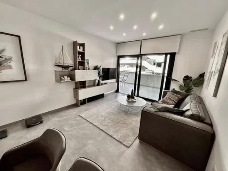 Property thumbnail 2