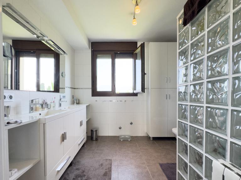 Property thumbnail 31