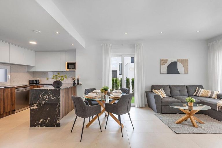 Property thumbnail 24