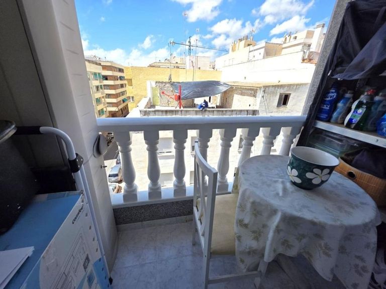 Property thumbnail 2
