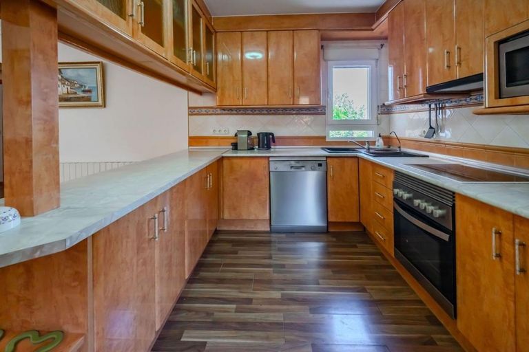 Property thumbnail 24