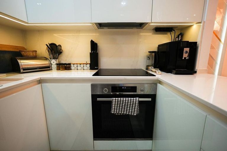 Property thumbnail 19