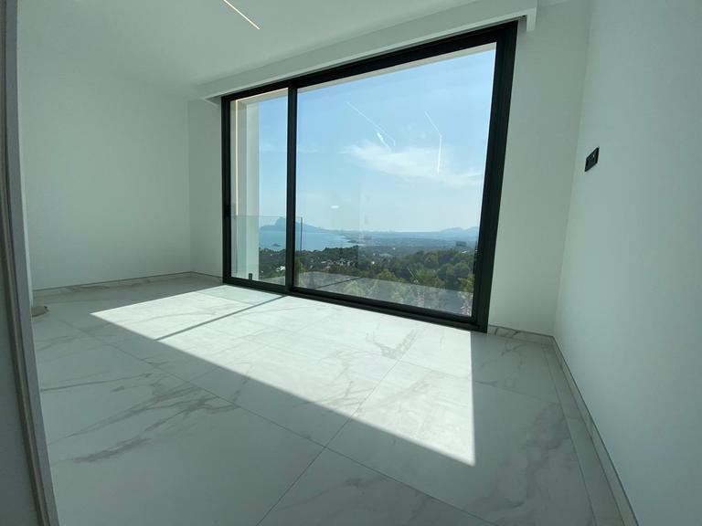 Property thumbnail 18