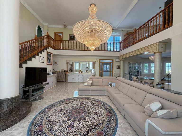 Property thumbnail 28