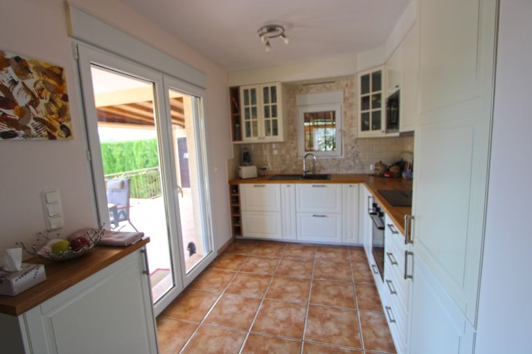 Property thumbnail 19
