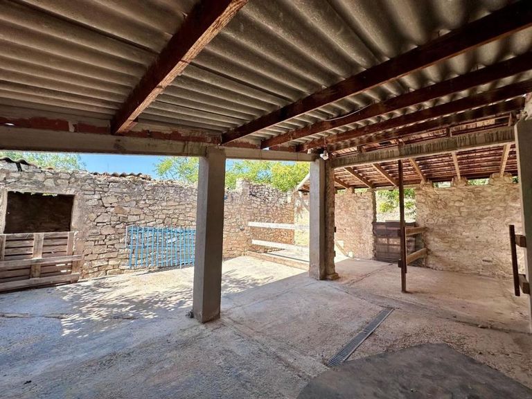 Property thumbnail 23