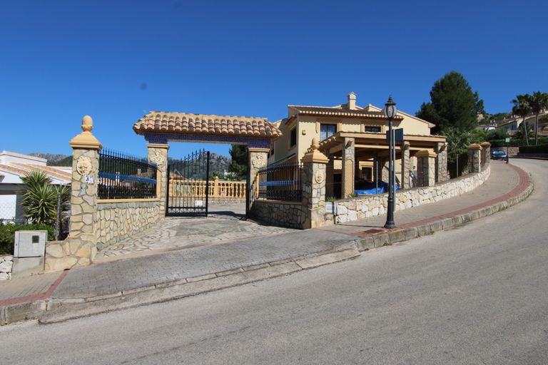Property thumbnail 18
