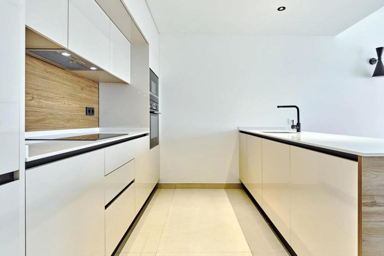 Property thumbnail 1