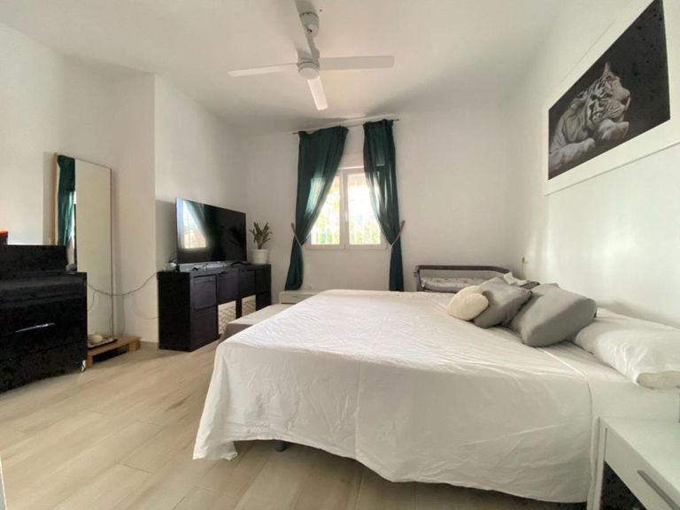 Property thumbnail 17