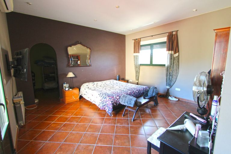Property thumbnail 32
