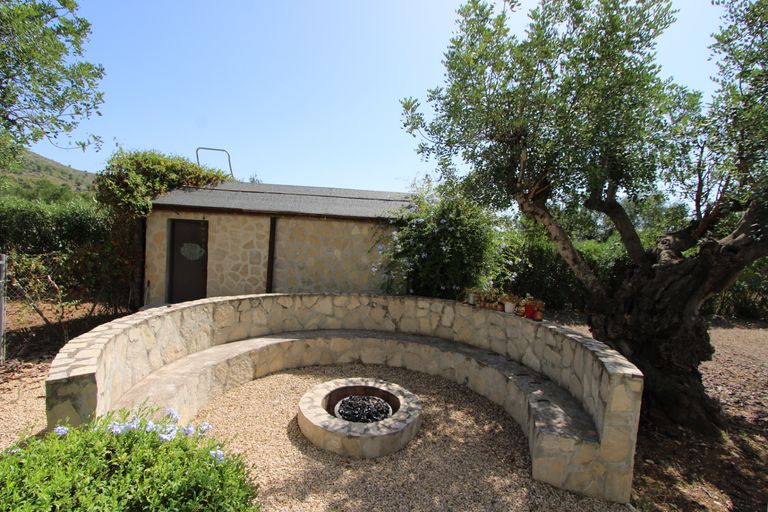Property thumbnail 34