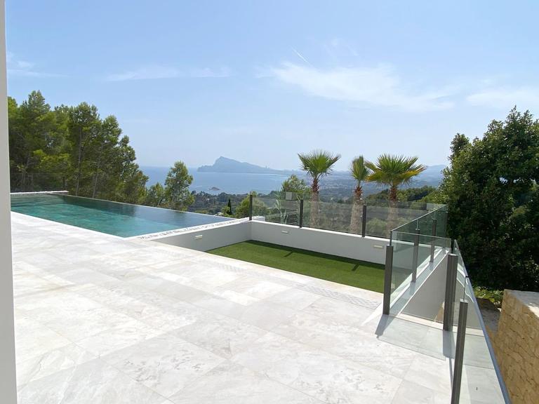 Property thumbnail 14