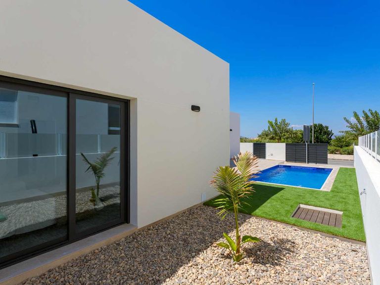 Property thumbnail 8