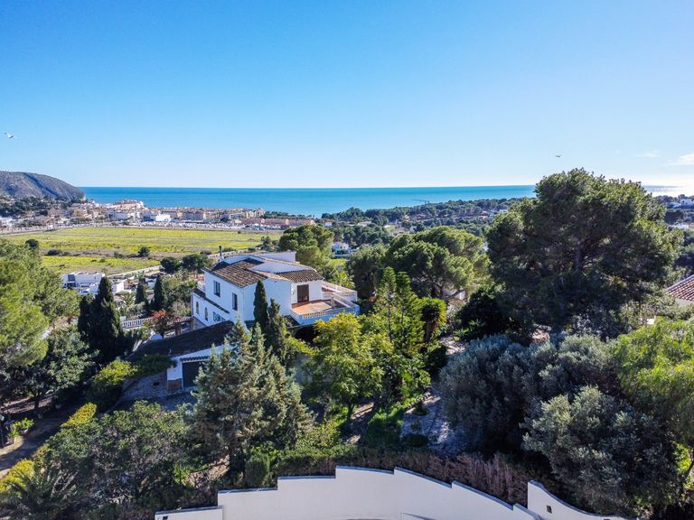 Property thumbnail 7