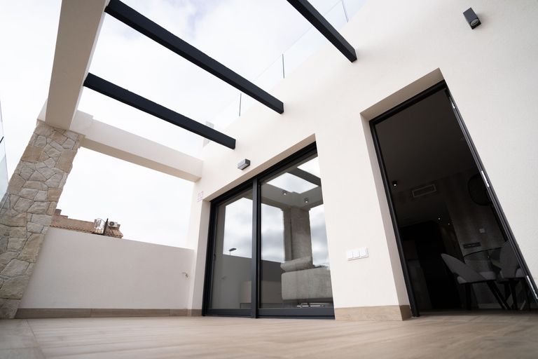 Property thumbnail 11