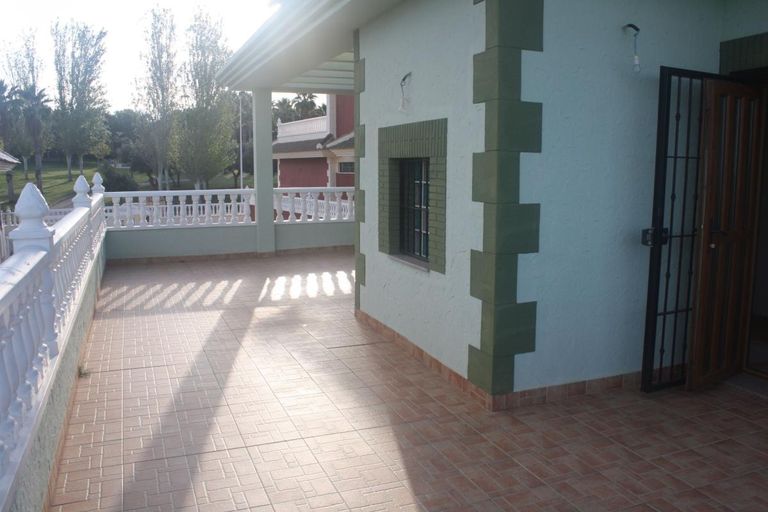 Property thumbnail 1