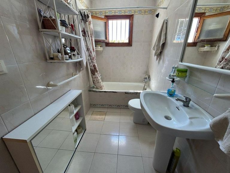 Property thumbnail 5