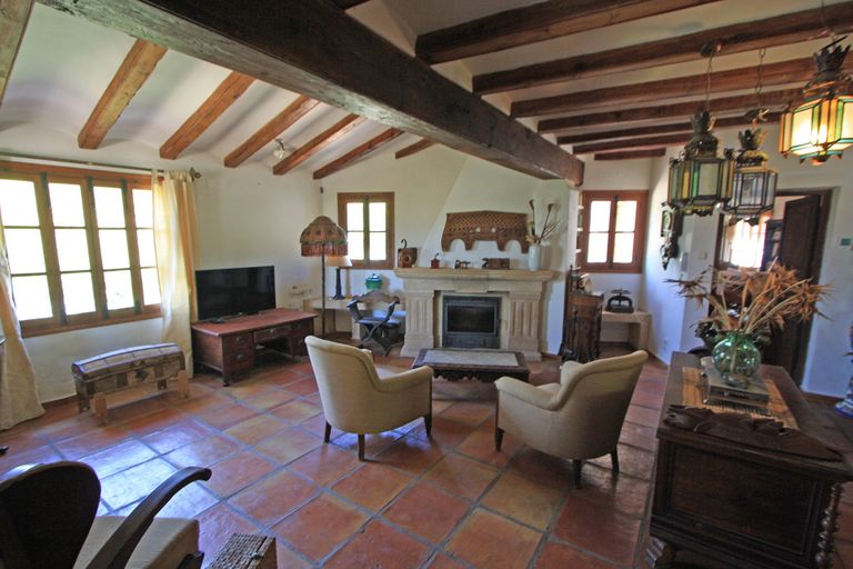 Property thumbnail 10