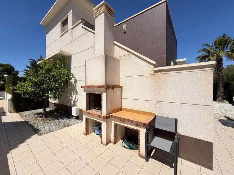 Property thumbnail 16