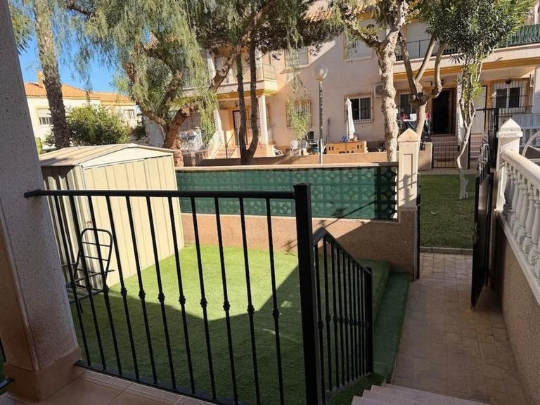 Property thumbnail 2