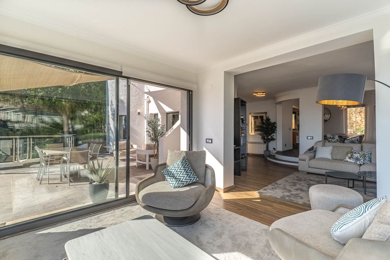 Property thumbnail 9