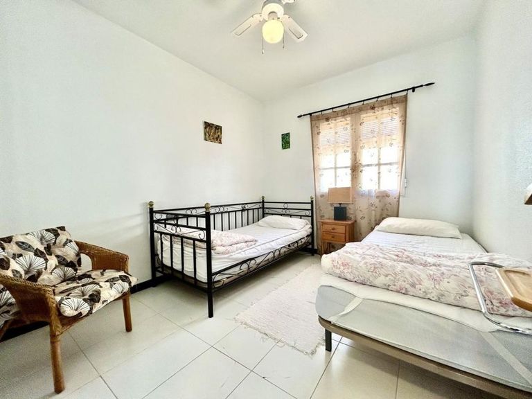 Property thumbnail 13