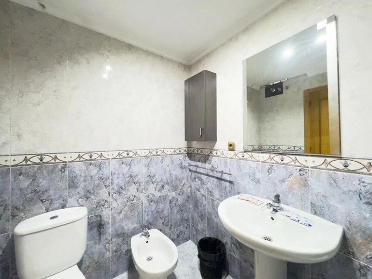 Property thumbnail 19