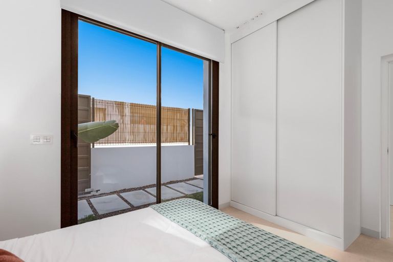 Property thumbnail 19