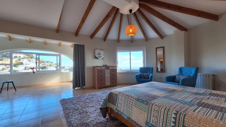 Property thumbnail 5