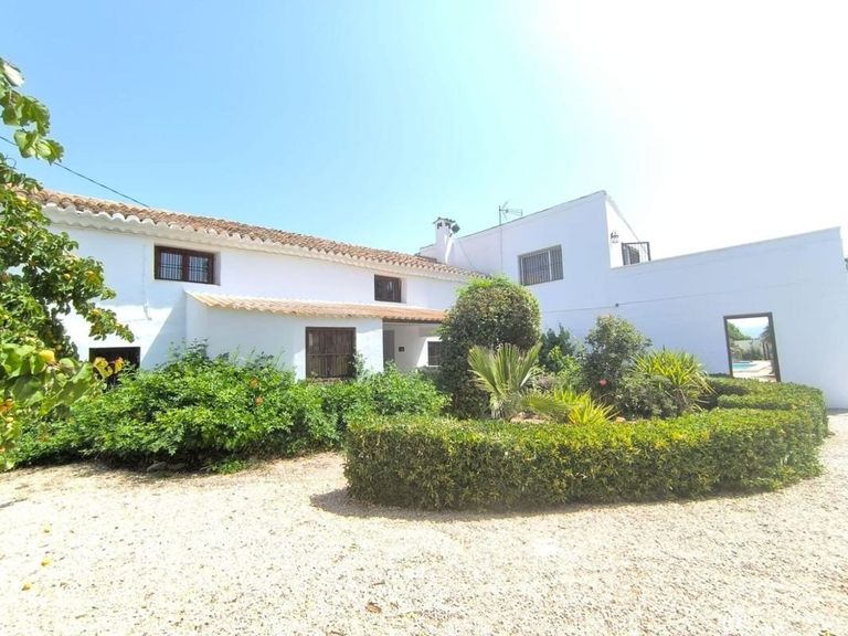 Property thumbnail 10
