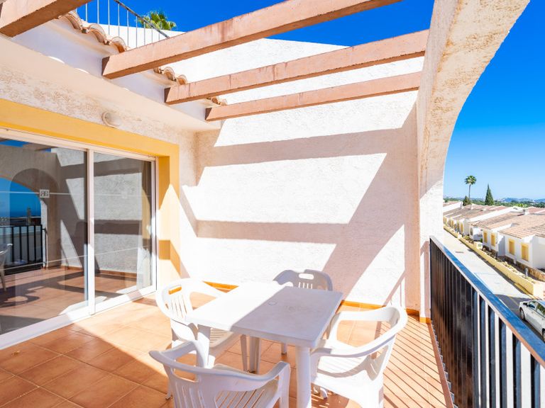 Property thumbnail 1