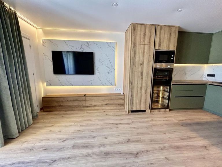 Property thumbnail 1